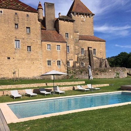 Chateau De Pierreclos Luaran gambar